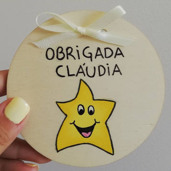 Mini-placa em madeira personalizada (10cm de diâmetro)