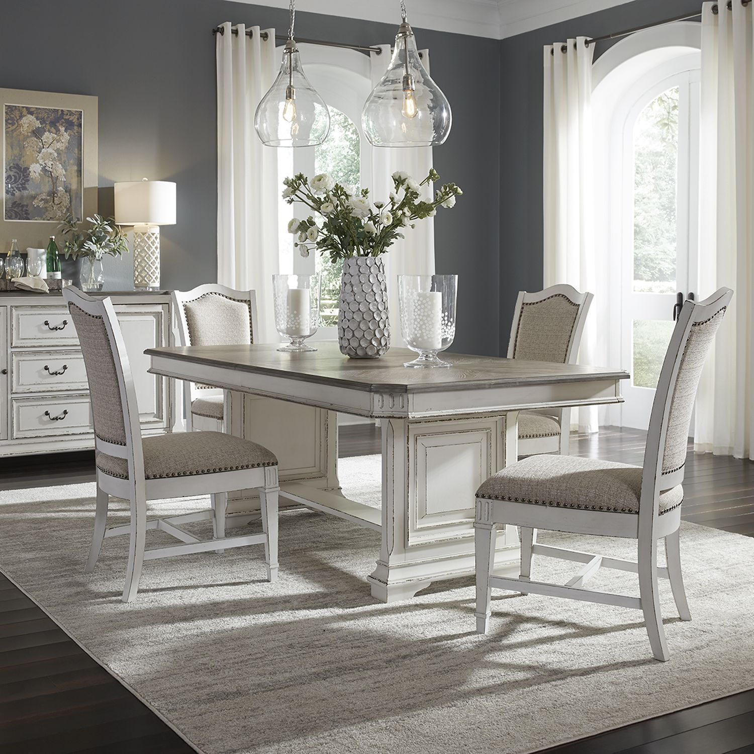 Abbey Park Dining Set