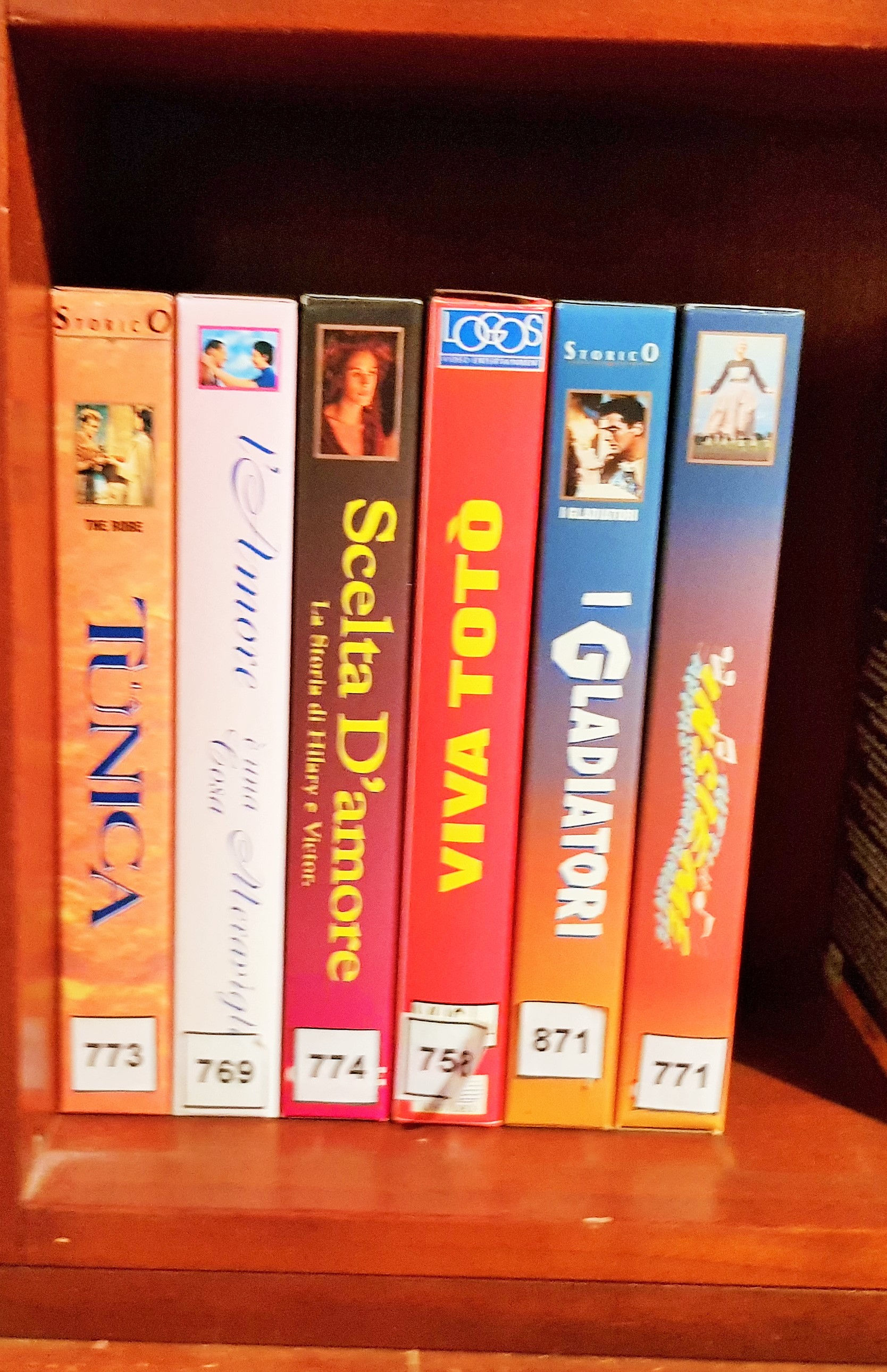 Videocassette VHS "FILM PER TUTTI"
