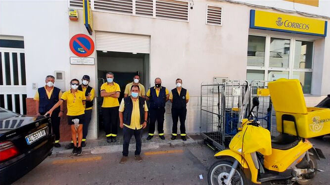 Nuestros carteros funcionan a mitad de plantilla