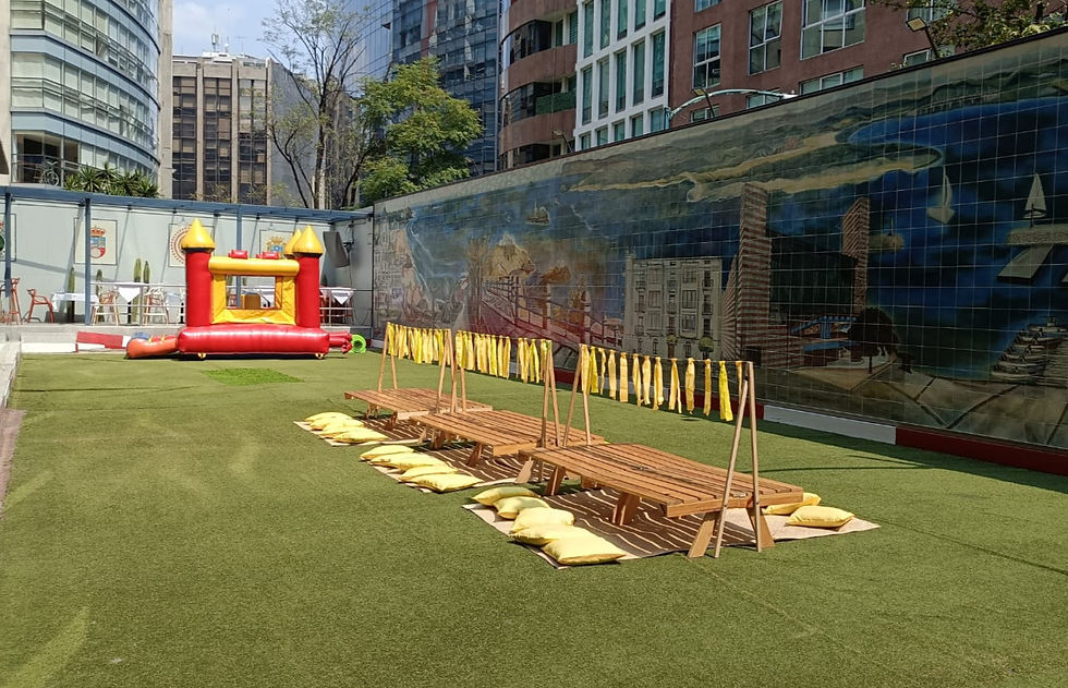 Area de juegos para niños y niñas