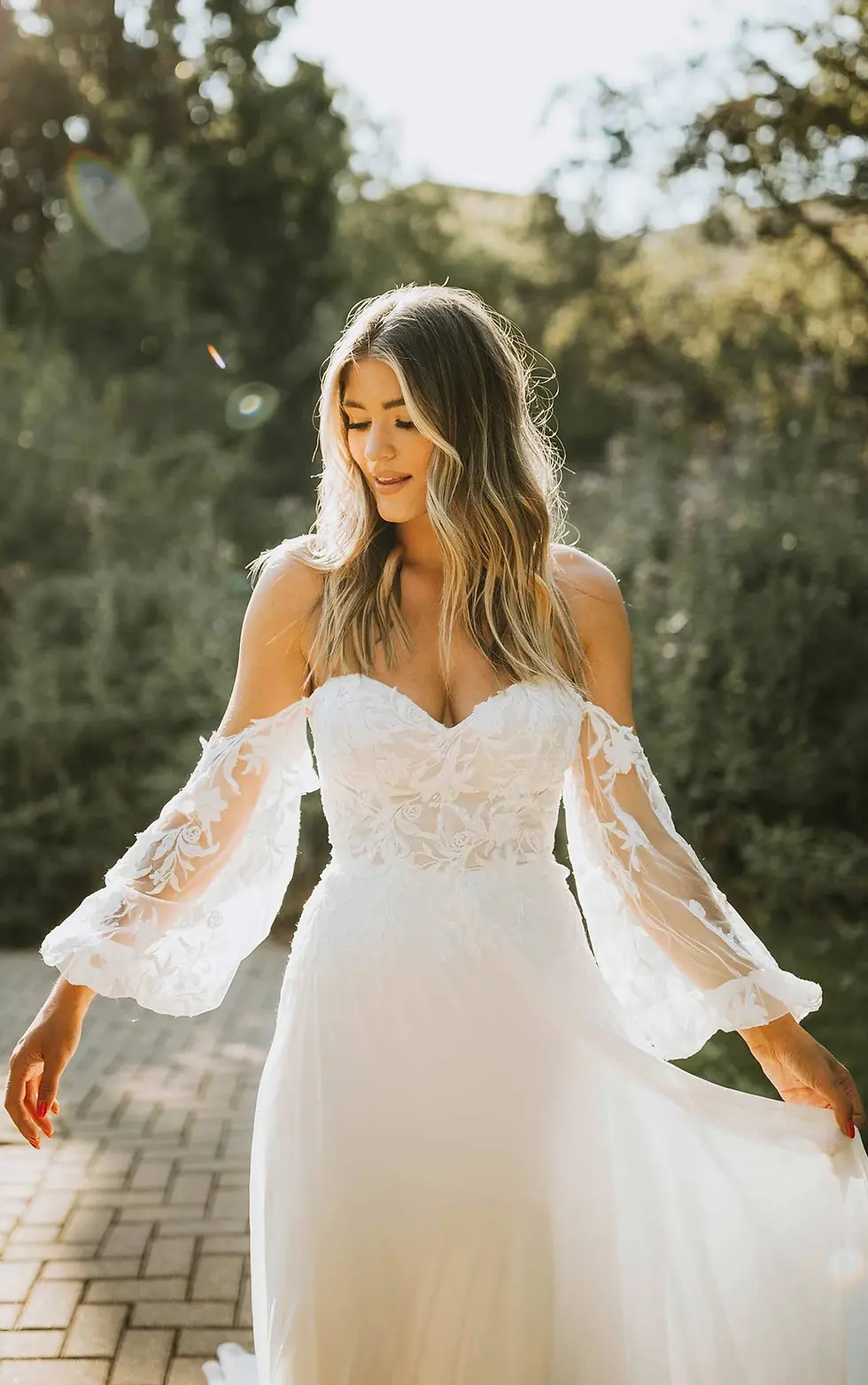 Thumbnail: Angel Gown