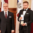 Kristofs Blaus saņem triju zvaigžņu ordeni