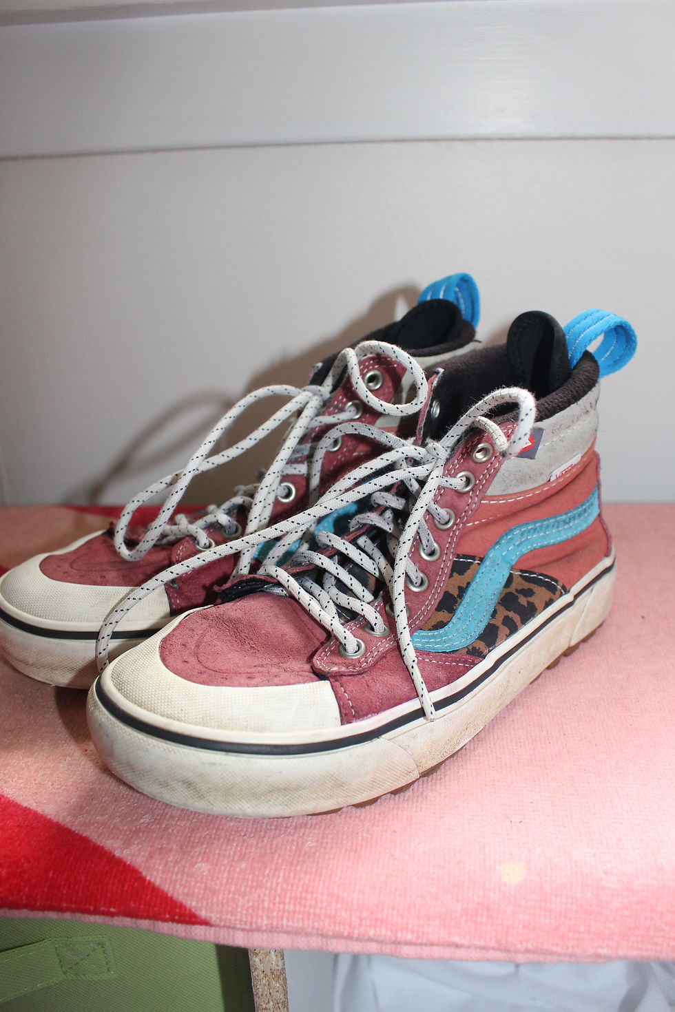 Thumbnail: Maroon/Leopard Vans Sk8-Hi MTE-2