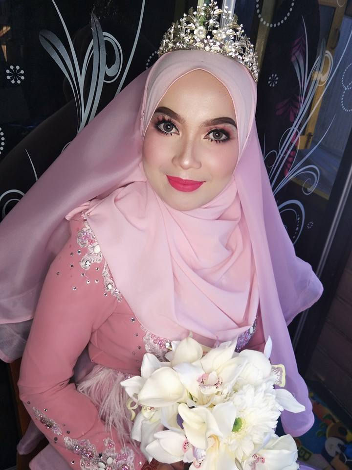 Thumbnail: Make-Up By Zee Hanifa