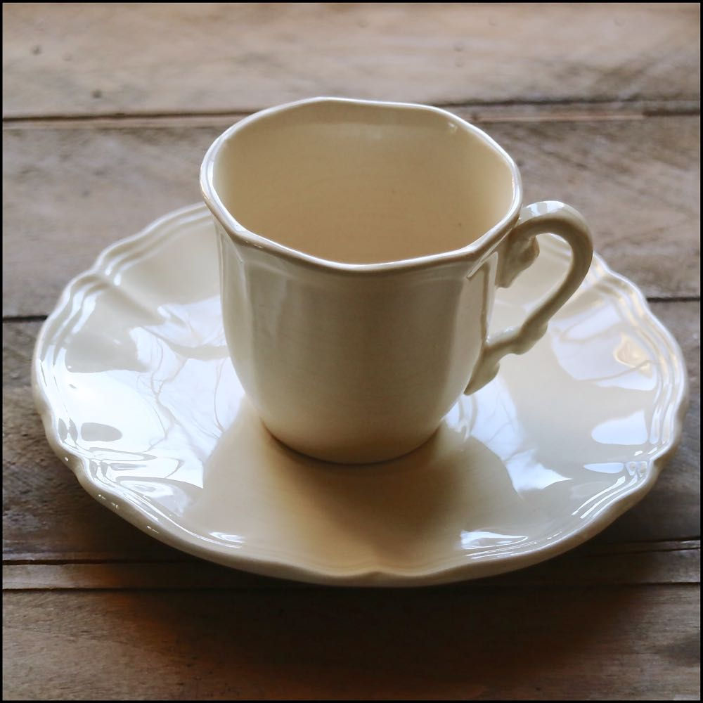 18_11_04B サルグミンヌ　花リム　デミタス&ソーサーB