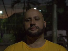 Renan Benini revisita a juventude para inaugurar  nova fase em seu primeiro disco solo