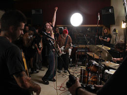 Balla, Budang e Last Warning protagonizam noite hardcore no Monkey Studio em BH