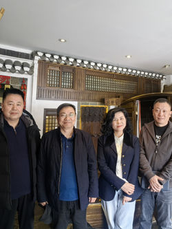 国际能源贸易人物_edited