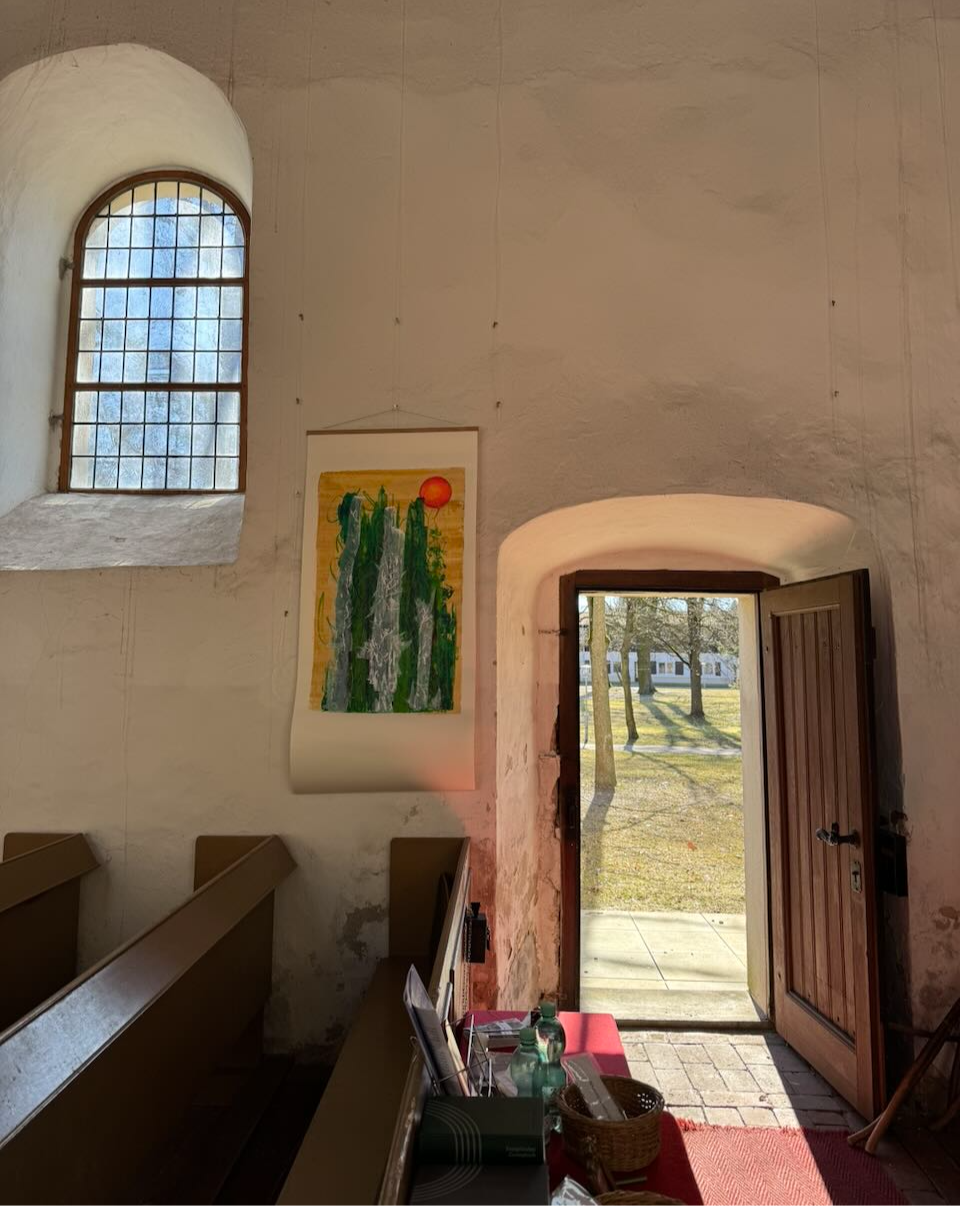 Dorfkirsche in Schloss Wiepersdorf - Ausstellungsansicht