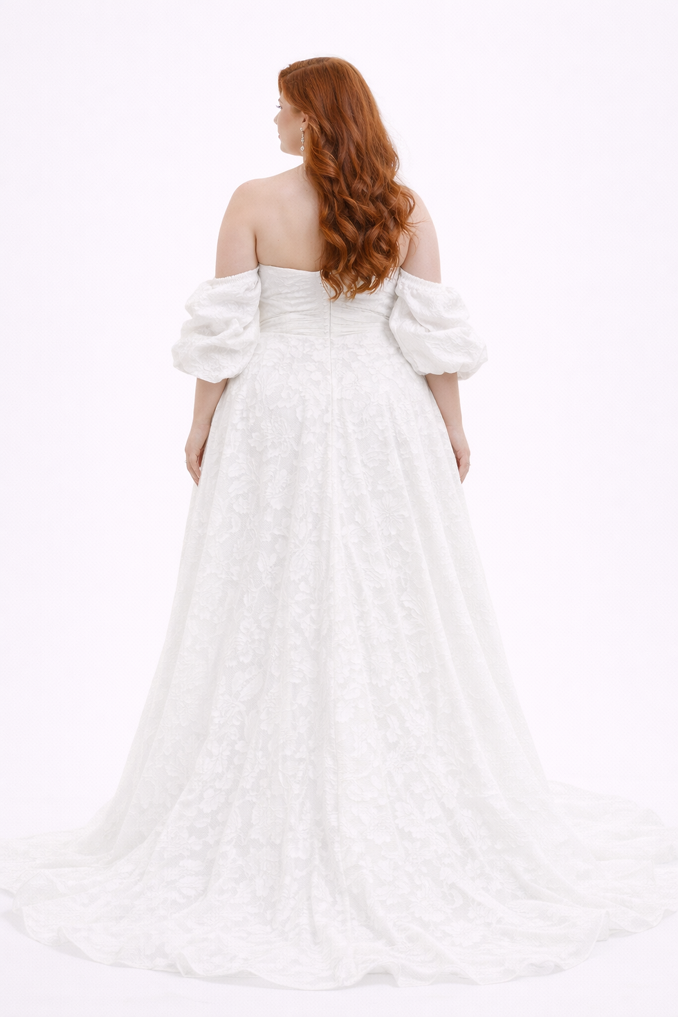Thumbnail: Agnes – Glamorous Wedding Dress with Removable Puff Sleeves