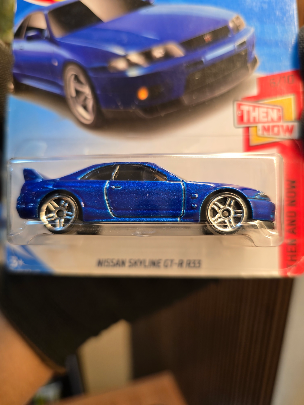 Imported Hot Wheels Nissan Skyline GT-R R33 1:64 diecast car.