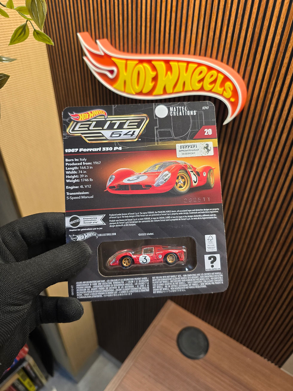 Hot Wheels Elite 64 1967 Ferrari 330 P4 premium die-cast collectible in original packaging