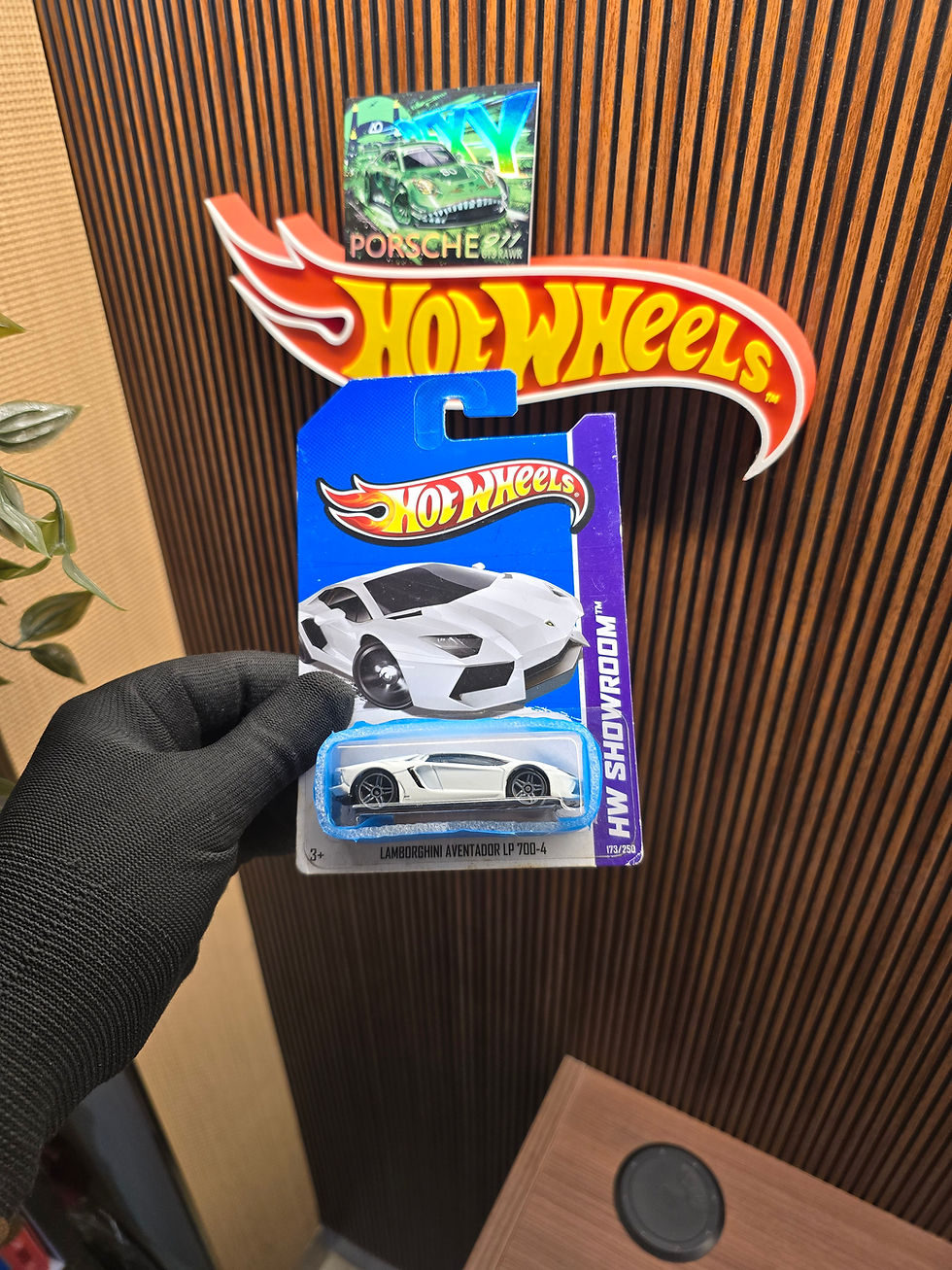 Front blister card packaging of Hot Wheels Lamborghini Aventador LP 700-4 1:64 diecast car