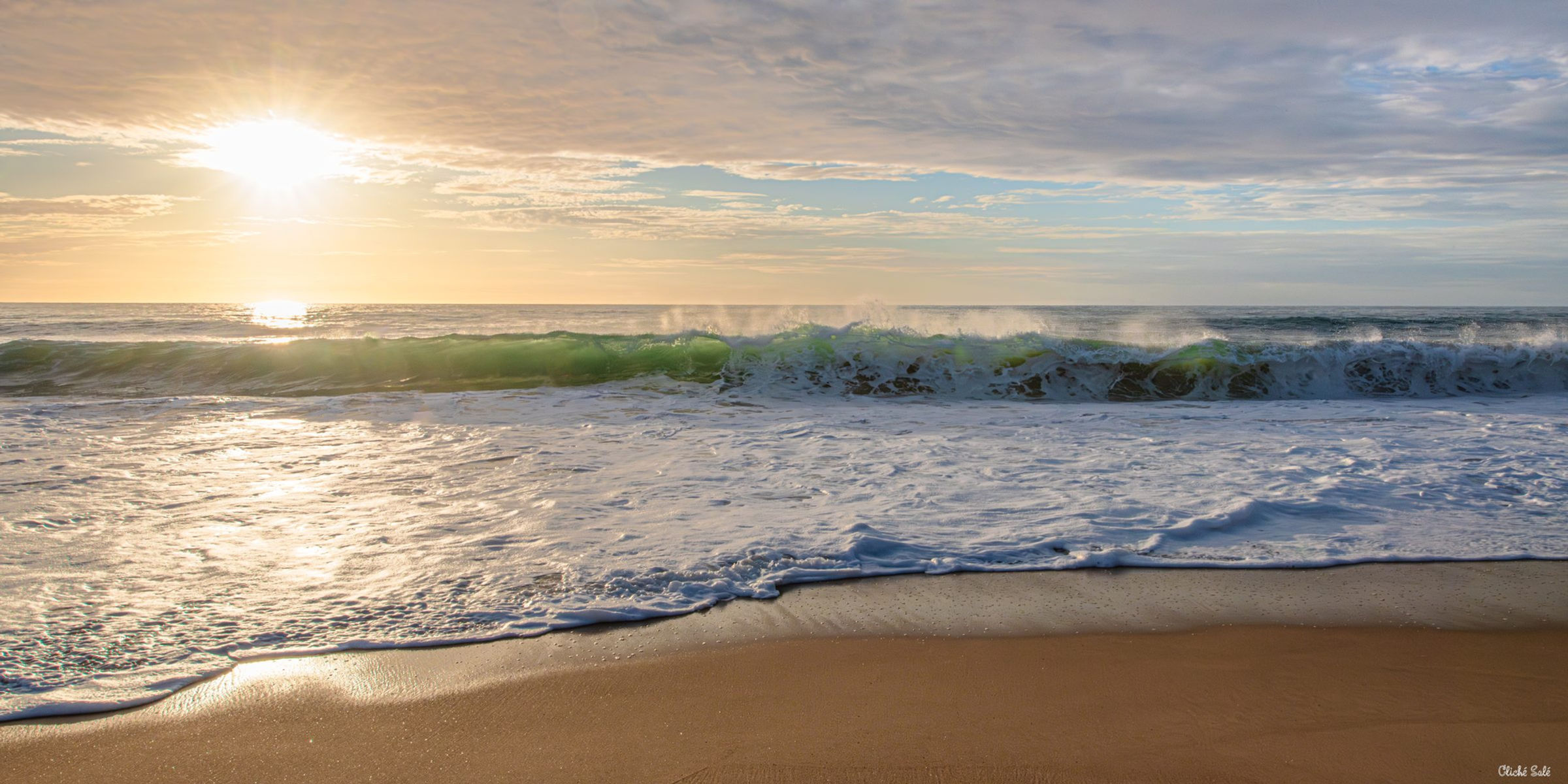 Lumière de Printemps – Vague au soleil levant – Messanges – Semi-panoramique