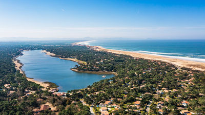 Lac d'Hossegor vu du ciel à Hossegor. Photographie d'art des Landes, Cliché Salé.