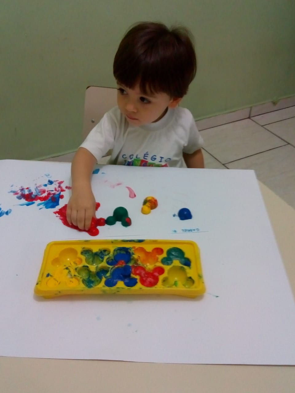 Gelo_colorido_nas_pinturas_artísticas_4.