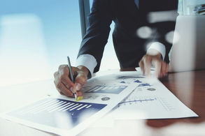 How manufacturers using Microsoft Dynamics NAV to gain visibility, control, & higher profits.
