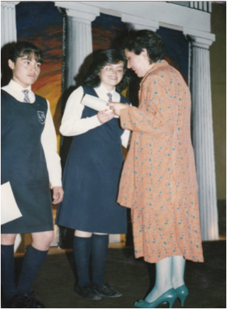 EGRESA DEL LICEO EN CHILE