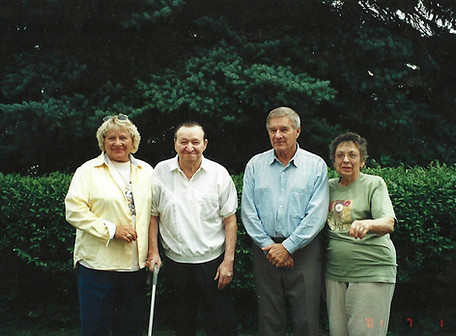 Liz, Jerry, Stan, and Irene, Schuyler, NE.jpg