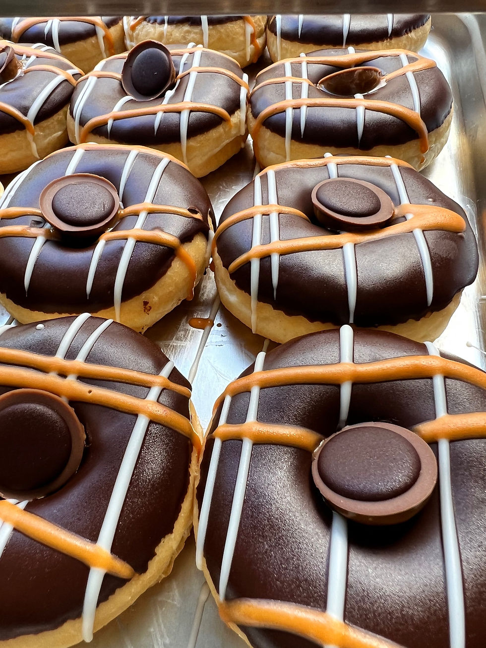 Miniaturebillede: 12 blandet donuts
