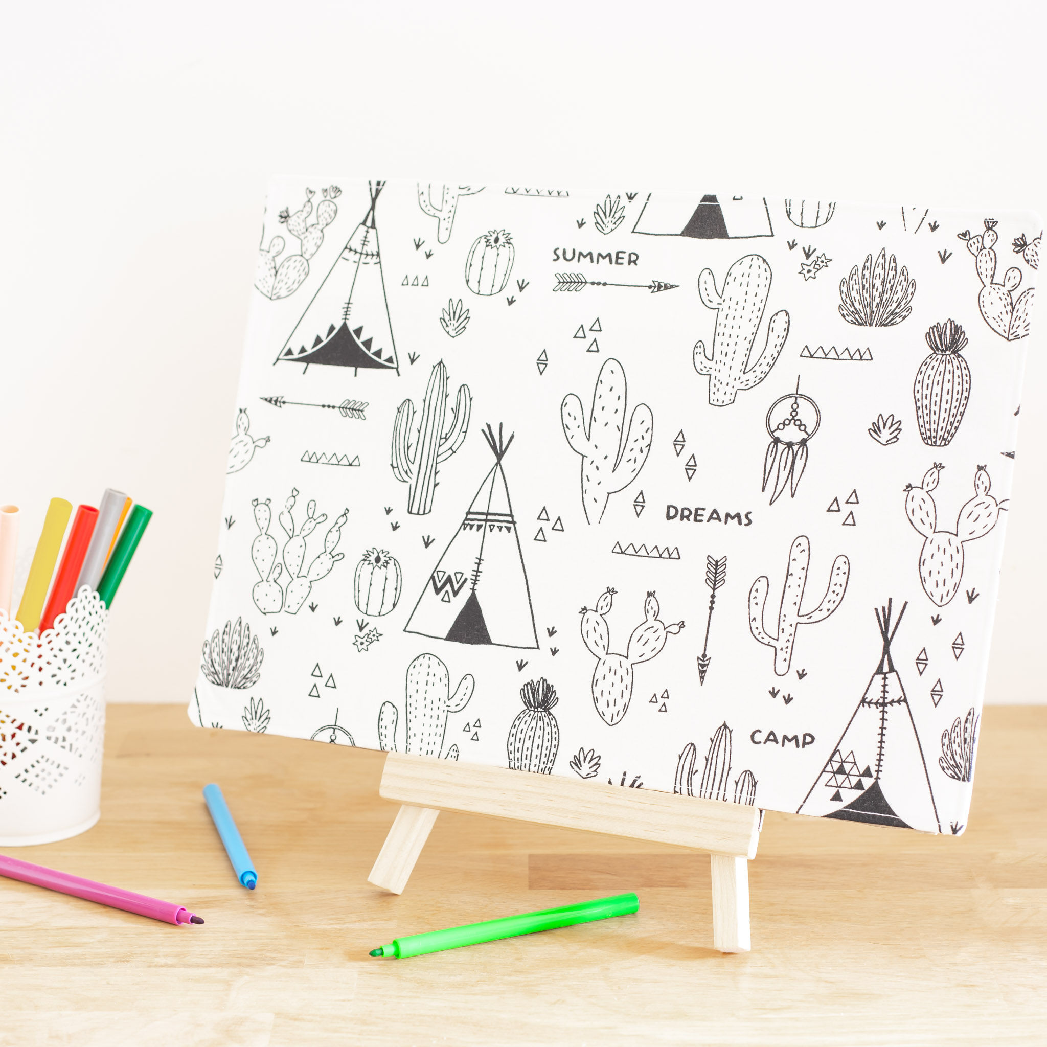 Set à colorier tipis