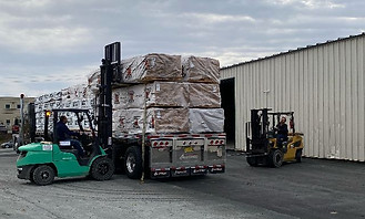 Robbins Lumber Distribution Unloading