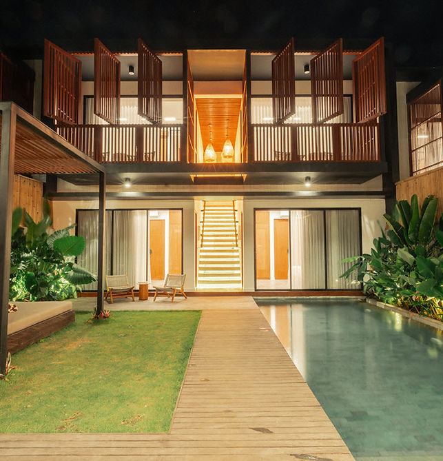 01 Turquoise Villa - Garden.jpg