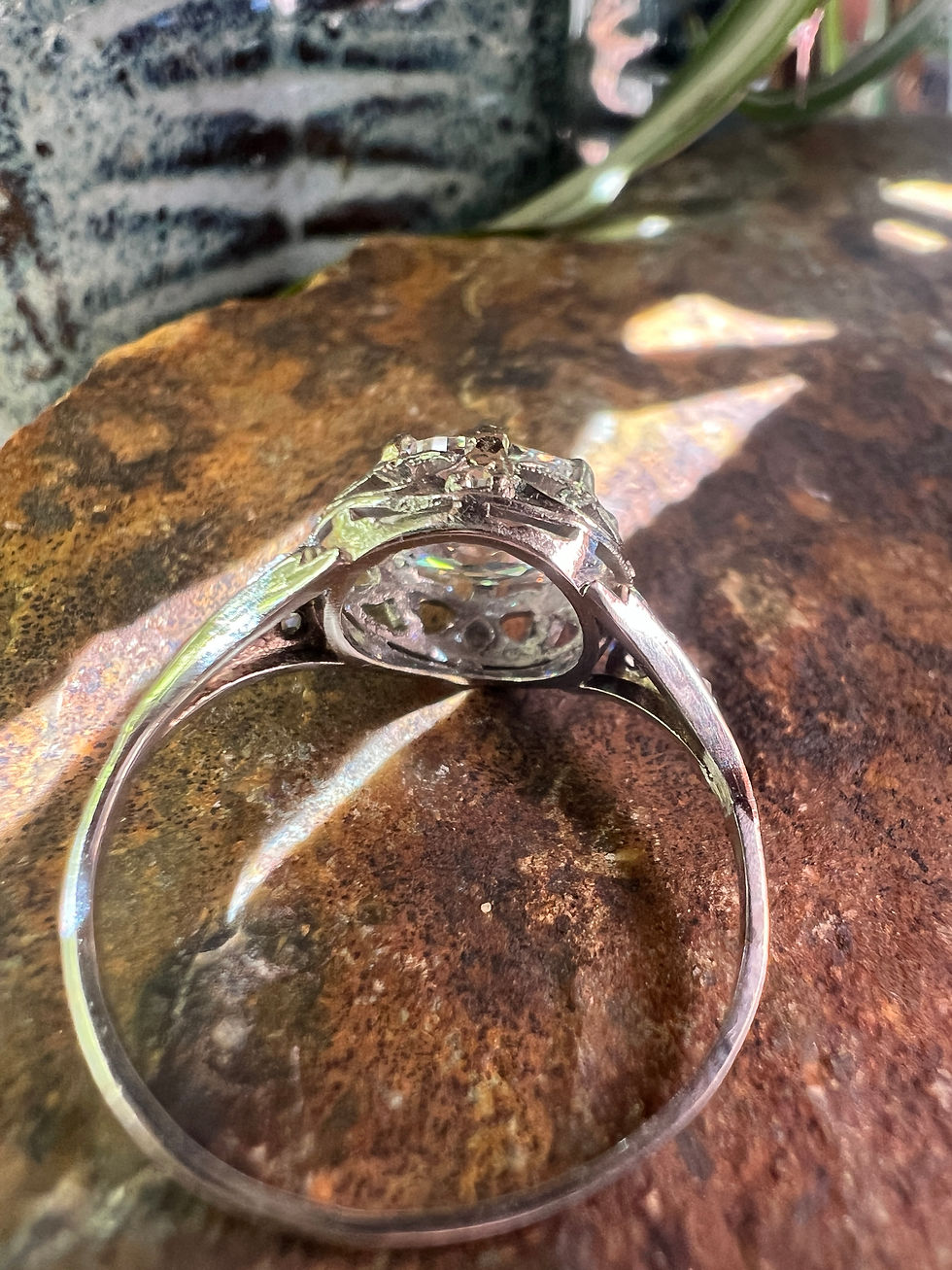 Thumbnail: Antique 1901 VVS2 F Old Mine Brilliant oval Engagement Ring