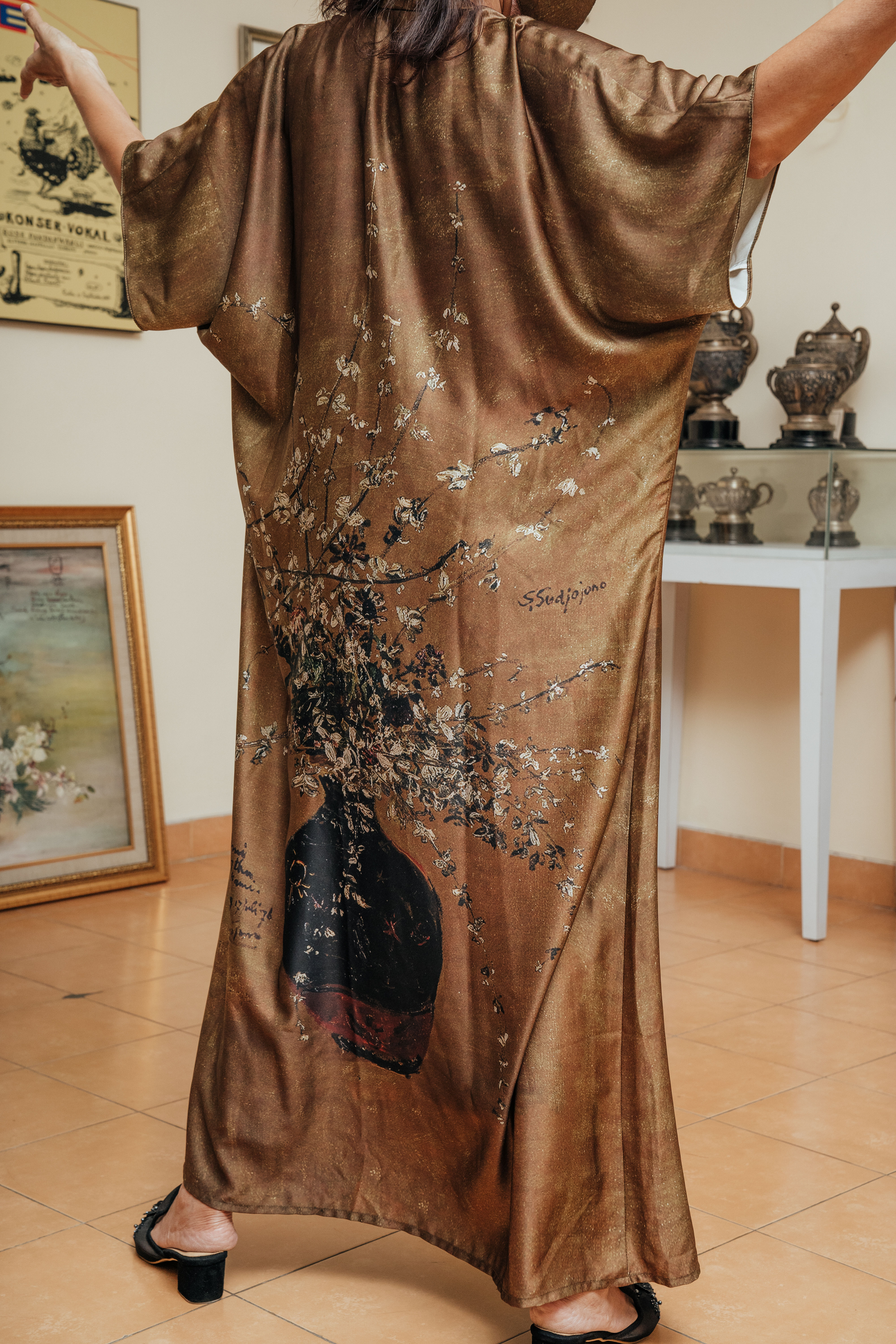 “Bunga 17 Tahun Perkawinan Kami”