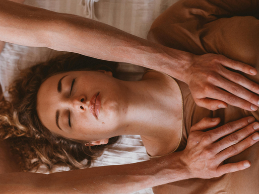 The Heart of Reiki: understanding traditional and Western approaches.