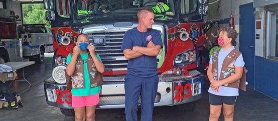 Girl Scouts Donate Cookies To Heroes And Organizations That Serve