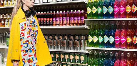 chanel-supermarket_paris_fashion_week_chanel_shopping_center_karl_lagerfeld_2_collabcubed.