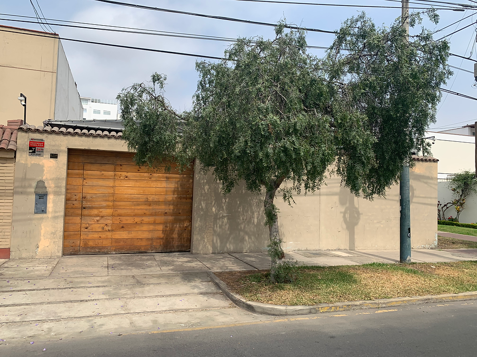 Fachada Ruiseñores