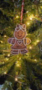 Thumbnail: Gingerbread Family Ornaments