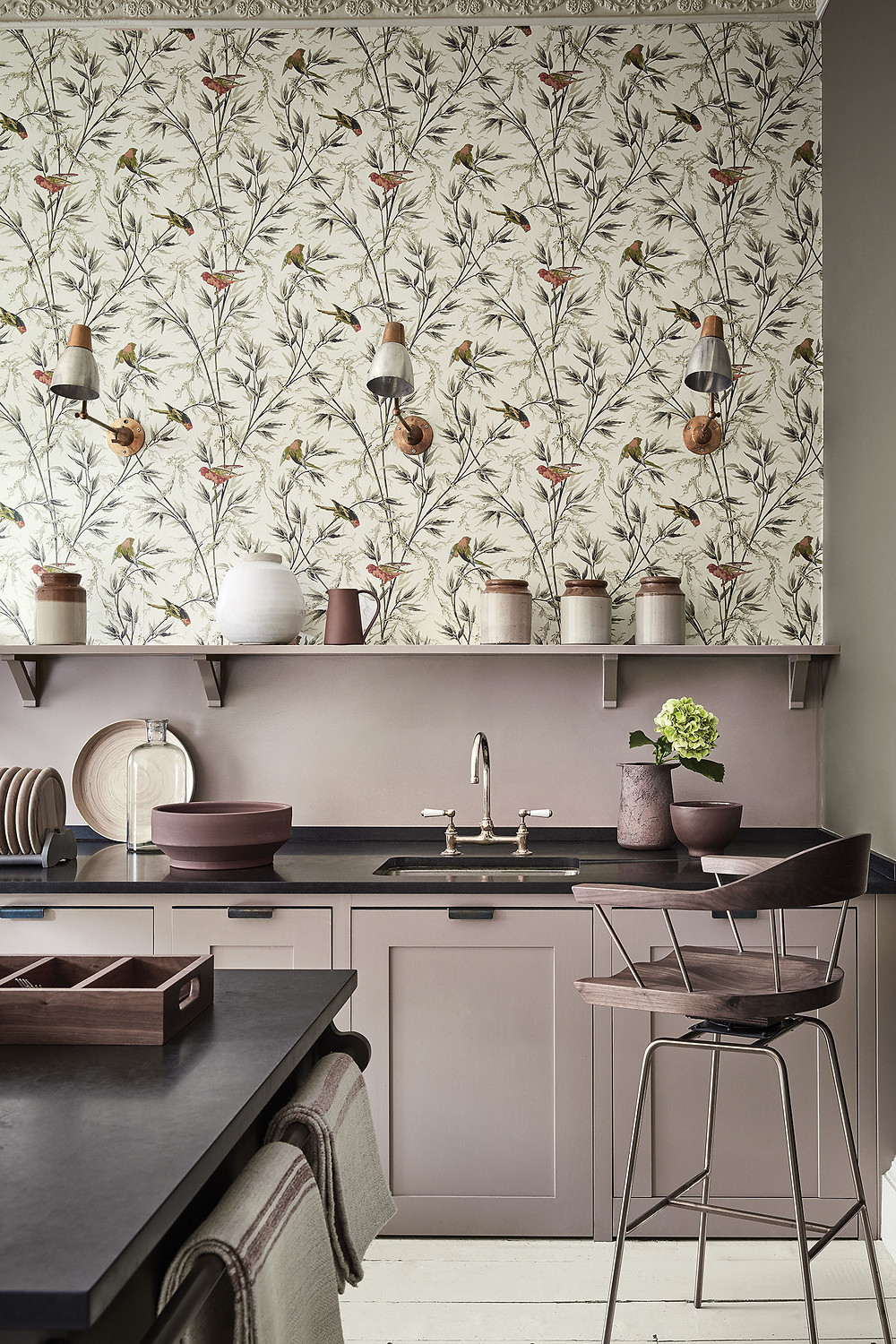 Kitchen wallpaper |блог senko architects | Обои в современном интерьере: клеить или не клеить? | обои на кухне | обои дизайн интерьера | дизайнер интерьера украина киев