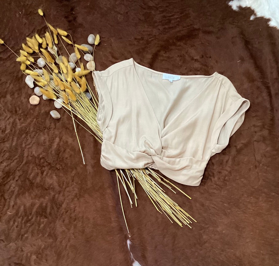 Thumbnail: Twist Front Boho Crop Top