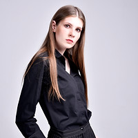 Angelina-5-WEB.jpg