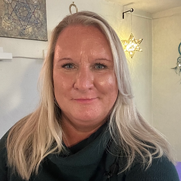 Camilla Cronwall - intuitiv vägledare & healer