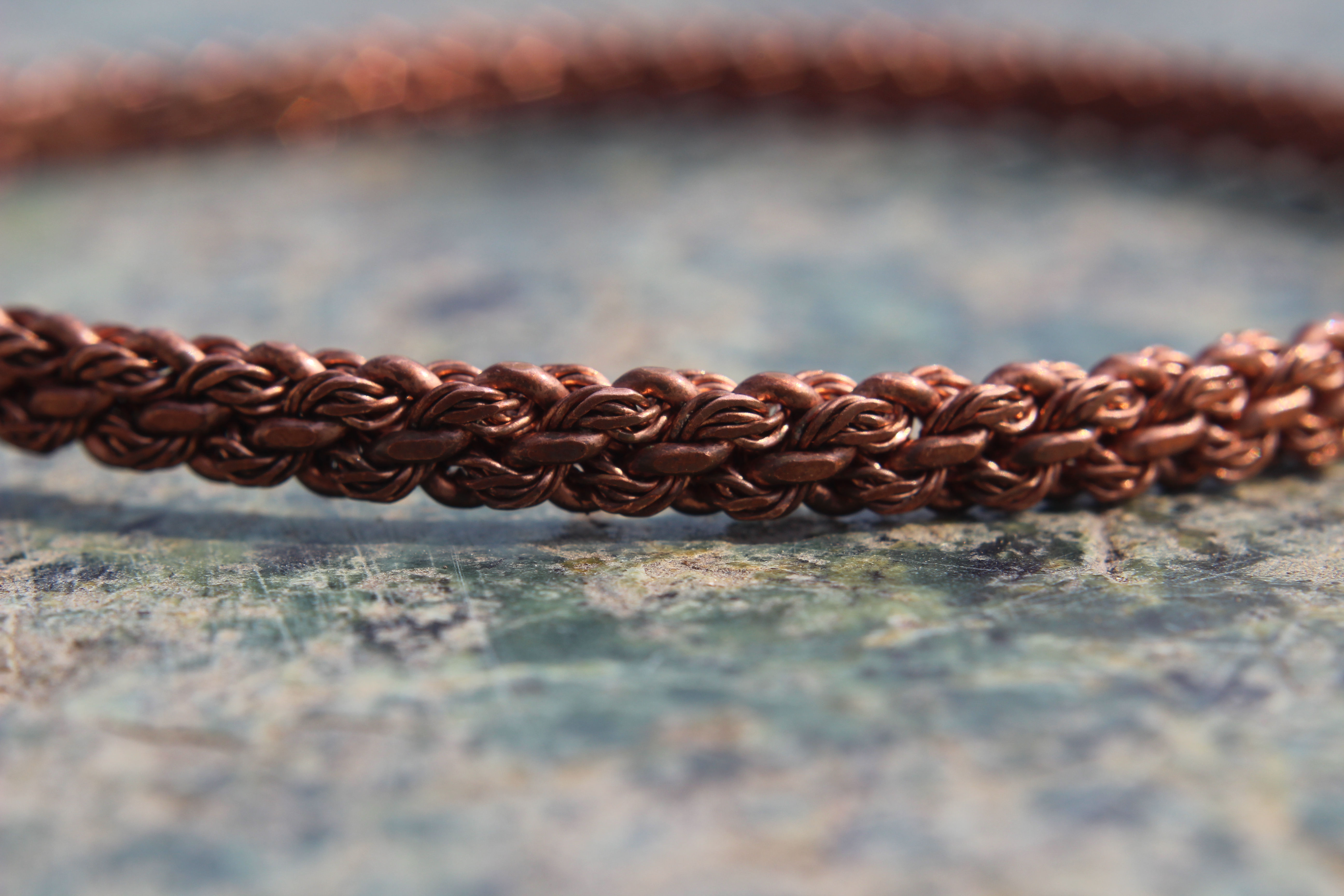 Intricate High-Frequency Tensor Ring