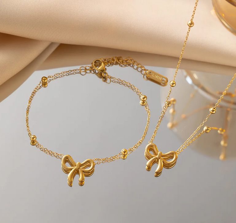 Thumbnail: Bow Earrings