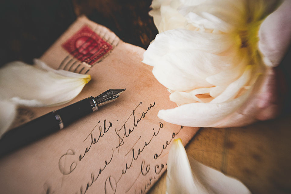 The Lasting Grace of the Handwritten Thank-You Note