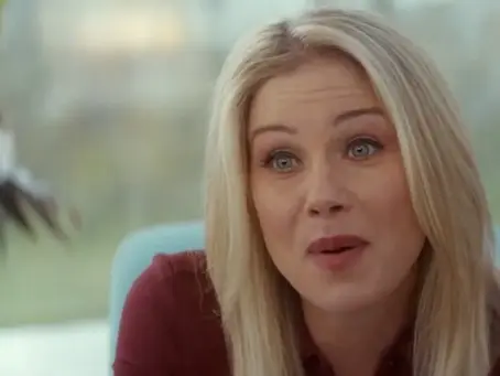 CHRISTINA APPLEGATE HOSPITALIZED