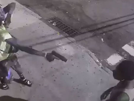 Ex-College Football Player Shot In Liquor Store Fight - Video