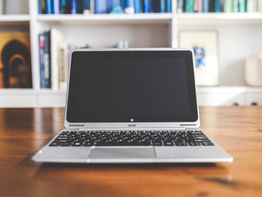 Delegation Done Right: How Professionals Hand Off Work Without Losing Quality