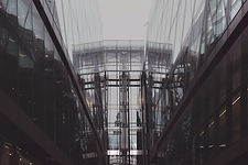 Glasgebäude