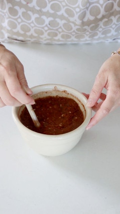 Mixing spices and yeast