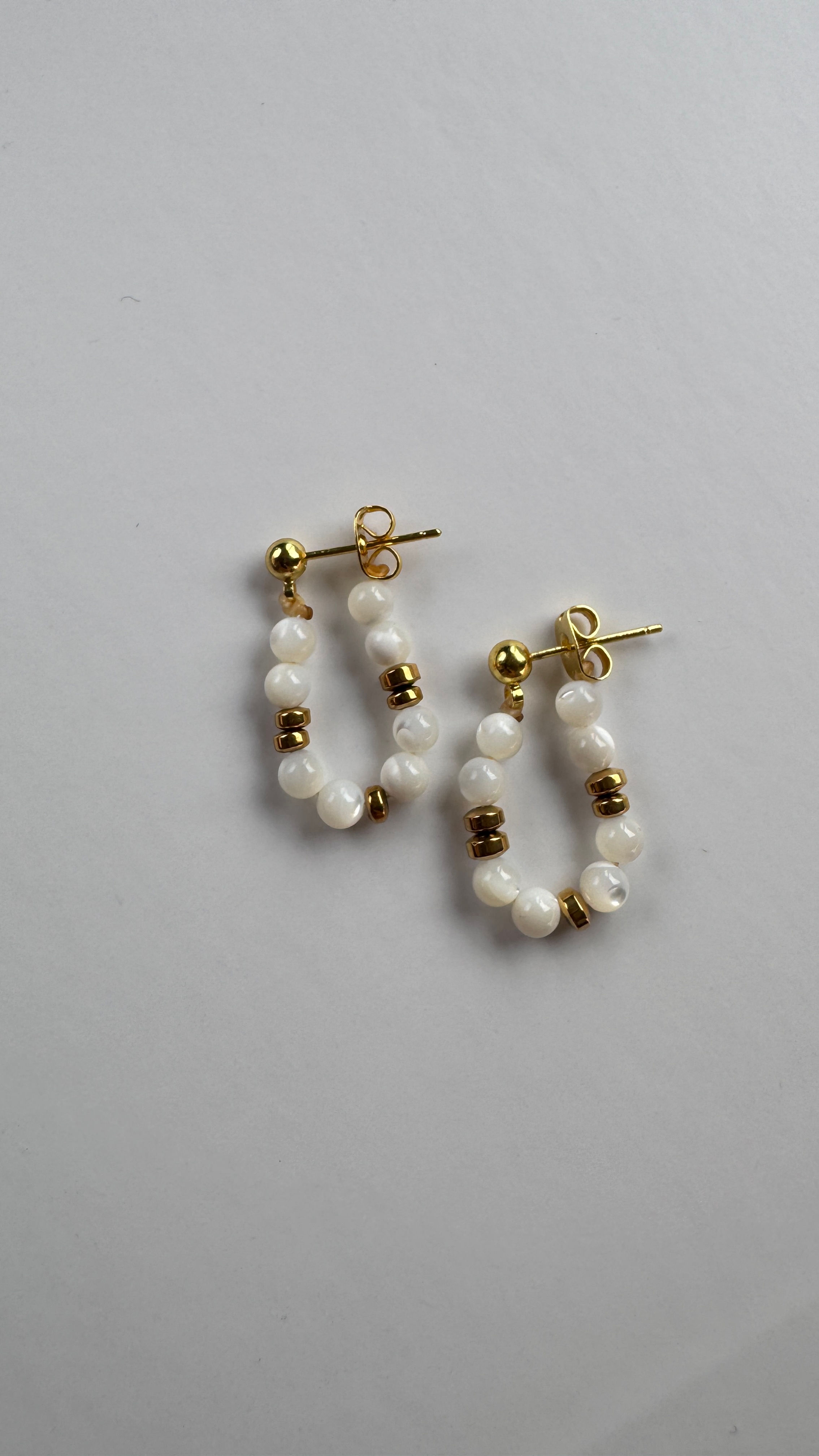 3D Earrings Mother of Pearl Gold