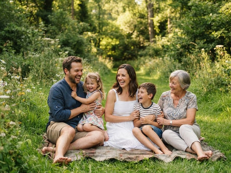 Capturing Warm Memories with a Summer Outdoor Family Session at Golden Hour