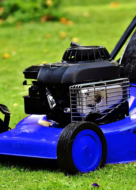 blue-lawn-mower-g825b3fb01_1920.jpg